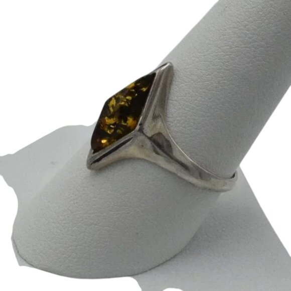 Sterling Silver & Diamond Shaped Amber Ring **See Note** - Picture 3 of 5
